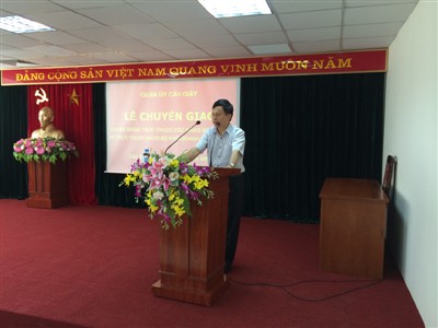 Đồng chí Nguyễn Văn Đông – Chủ tịch Hội đồng quản trị, Tổng Giám đốc Công ty CP Đầu tư Xây dựng FODACON kiêm Bí Thư Đảng ủy Khối Doanh nghiệp quận Cầu Giấy tới dự Lễ tiếp nhận 04 Chi bộ mới.